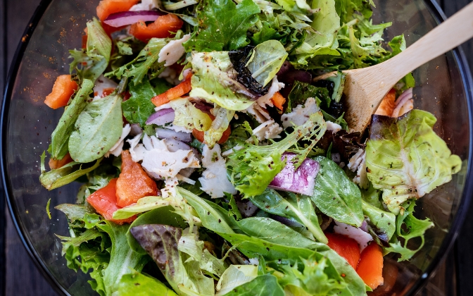 Fresh & Flavorful Garden Salad