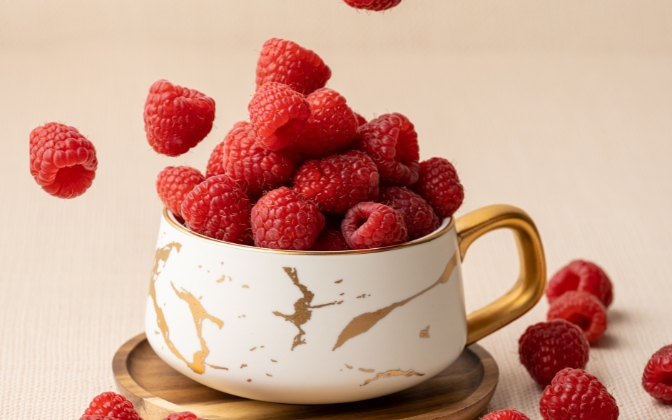 A Bowl of Raspberries